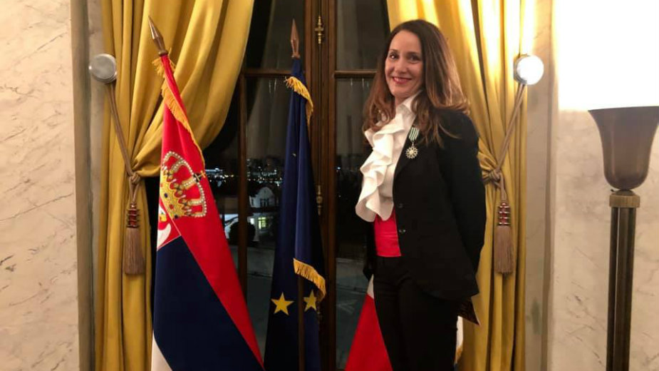 Tijani Palkovljević Bugarski i Milošu Konstantinoviću Orden viteza umetnosti i književnosti 1