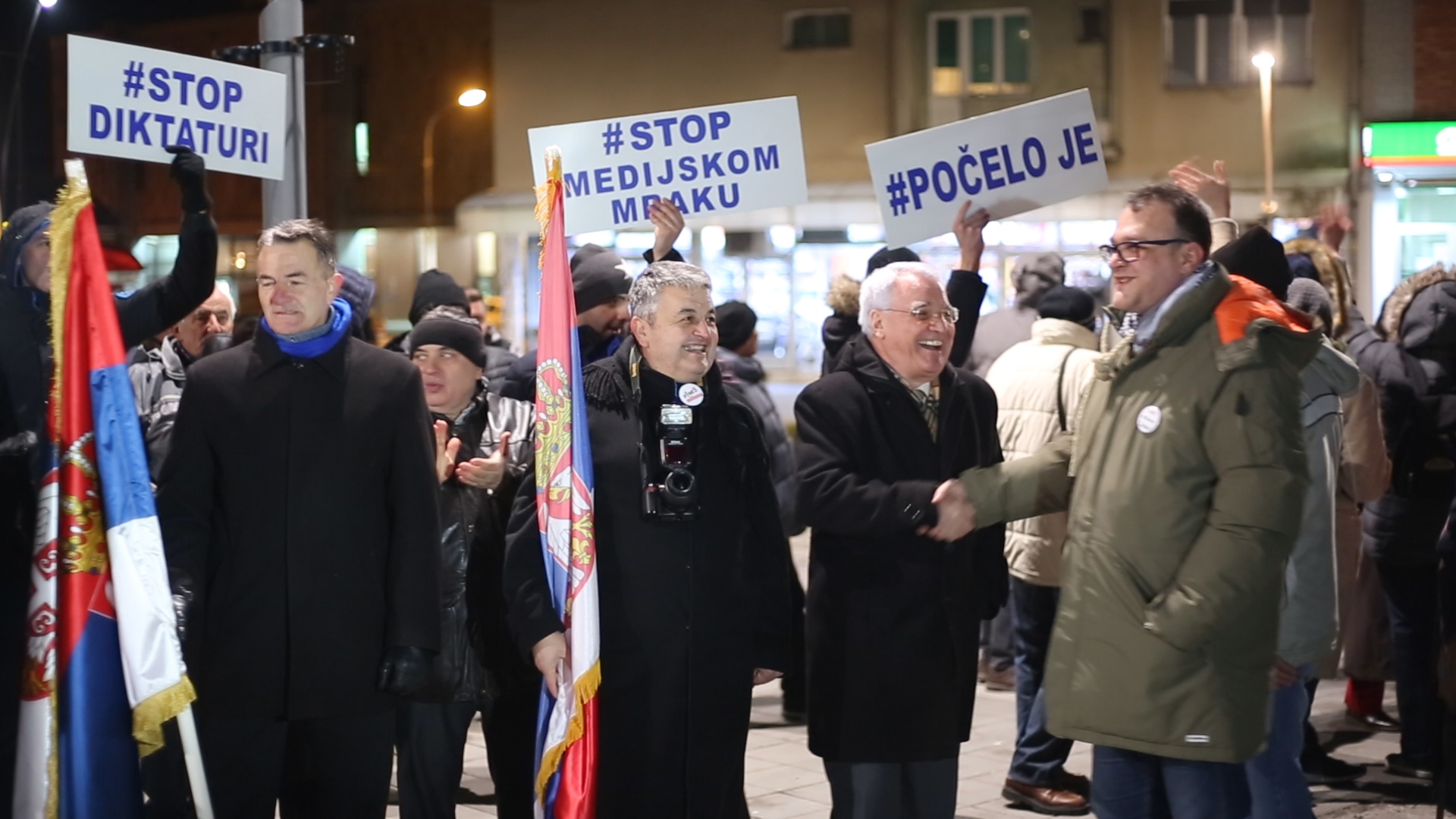 Nastavljeni protesti u Srbiji (VIDEO) 1