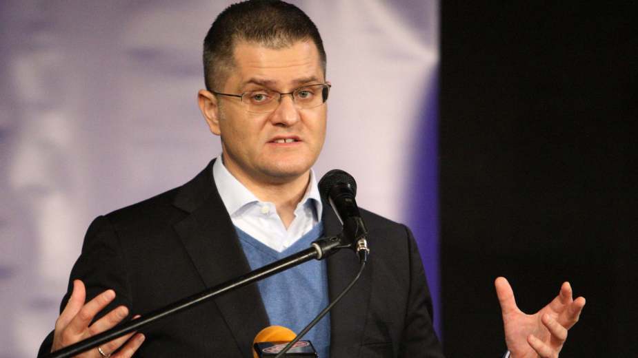 Jeremić: Vučić će pasti sa vlasti nakon prvog zvižduka na usiljenom mitingu 1