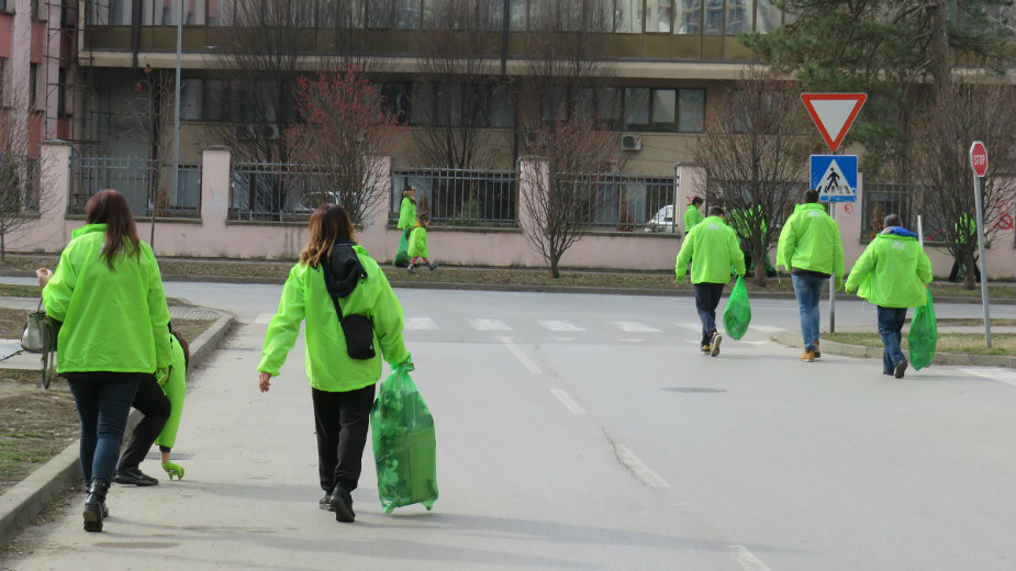Zelene brigade za sat vremena sakupile 100 džakova smeća 1