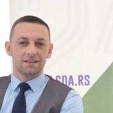 Protesti u senci knjige 15