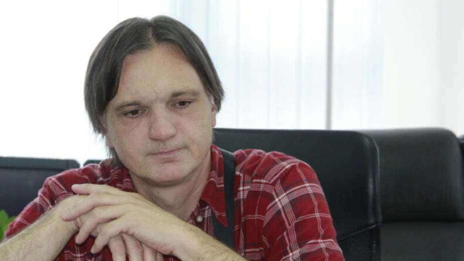 Preminuo književnik Aleksandar Bjelogrlić 1