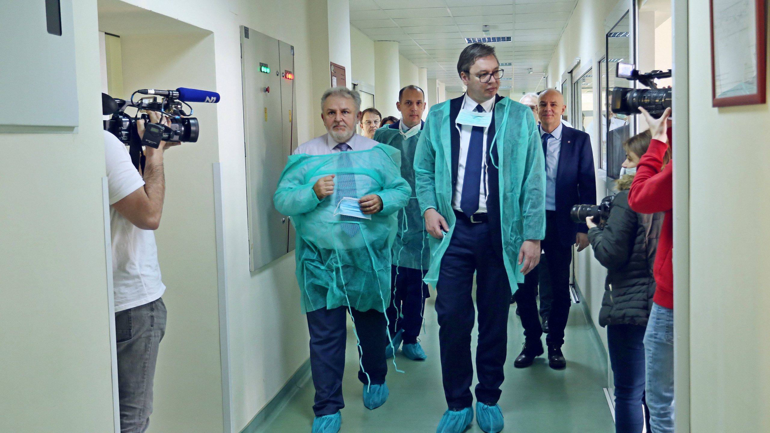 Građanski preokret: Vučić da ne obilazi pacijente tokom sezone gripa 1