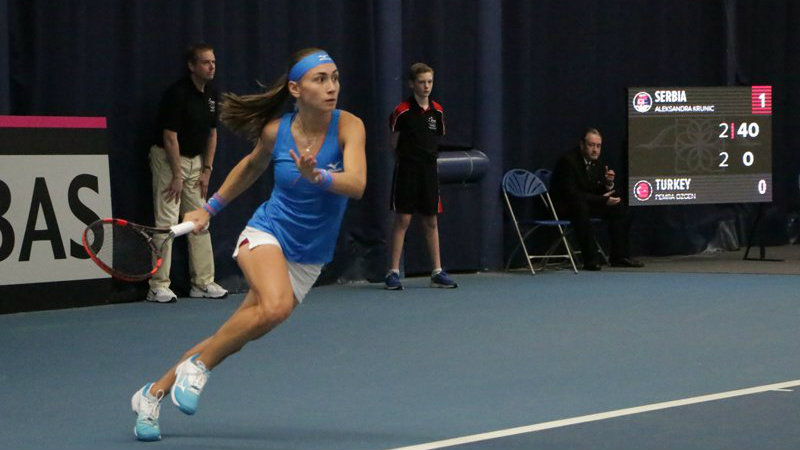 Krunić i Aojama izgubile u dublu na Vimbldonu 1