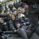 Proseparatistički demonstranti sukobili se sa policijom u Kataloniji 1