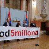 Poslanici opozicije bojkotuju sednice parlamenta 10