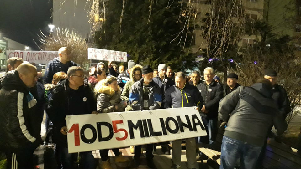 Prvi protest "1 od 5 miliona" 22. februara u Rači 1