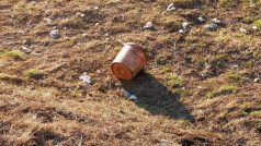 Da li je obala Crnog Timoka postala nova divlja deponija? (FOTO) 2