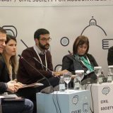 Demokratija pala u institucijama 5