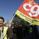 U Francuskoj nekoliko desetina hiljada ljudi na protestu sindikata 6