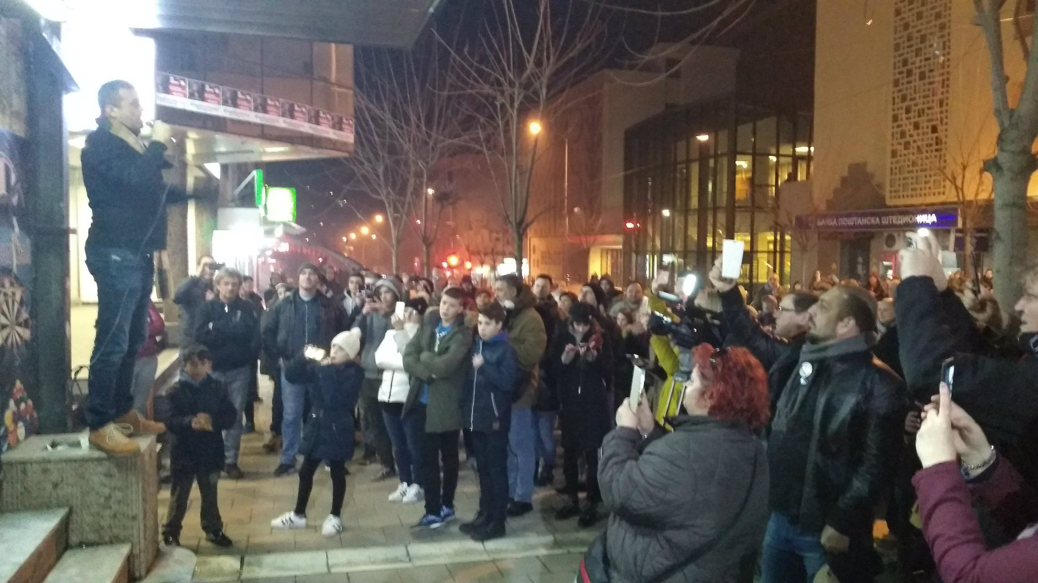 Protesti "1 od 5 miliona" i večeras u gradovima širom Srbije (FOTO) 3