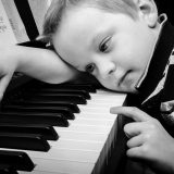 Klavir sa veštačkom inteligencijom 9