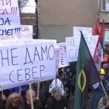 Protest na severu Mitrovice protiv taksi i ujedinjenja sa južnim delom 7