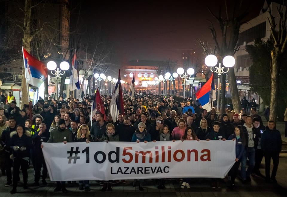 Organizatori protesta u Lazarevcu najavili tužbu zbog mobinga 1