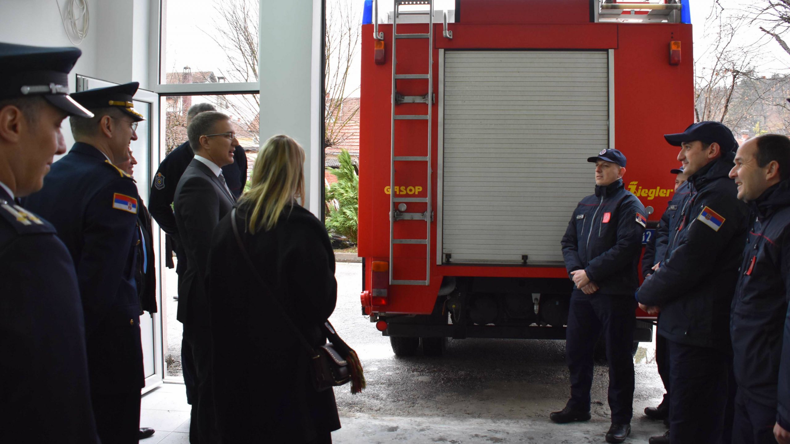 Stefanović: Nastavljamo sa opremanjem i igradnjom kapaciteta policijskih uprava 1
