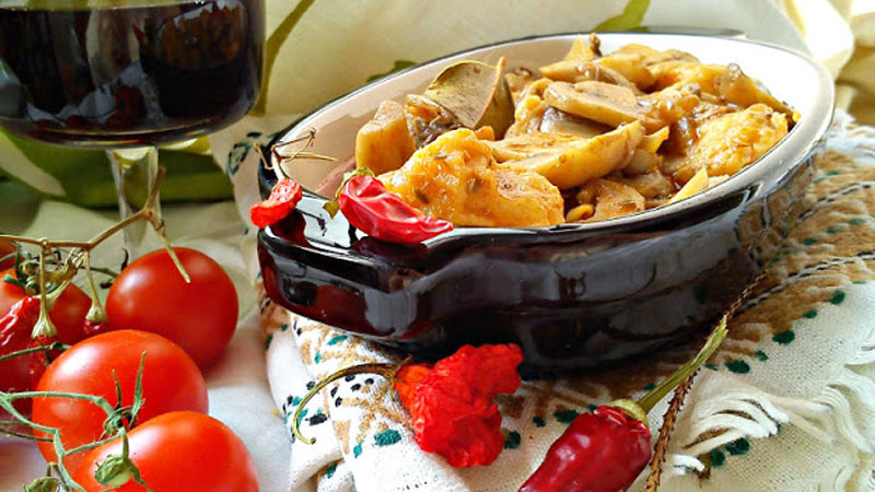 Recept nedelje: Pijani paprikaš od šampinjona 1