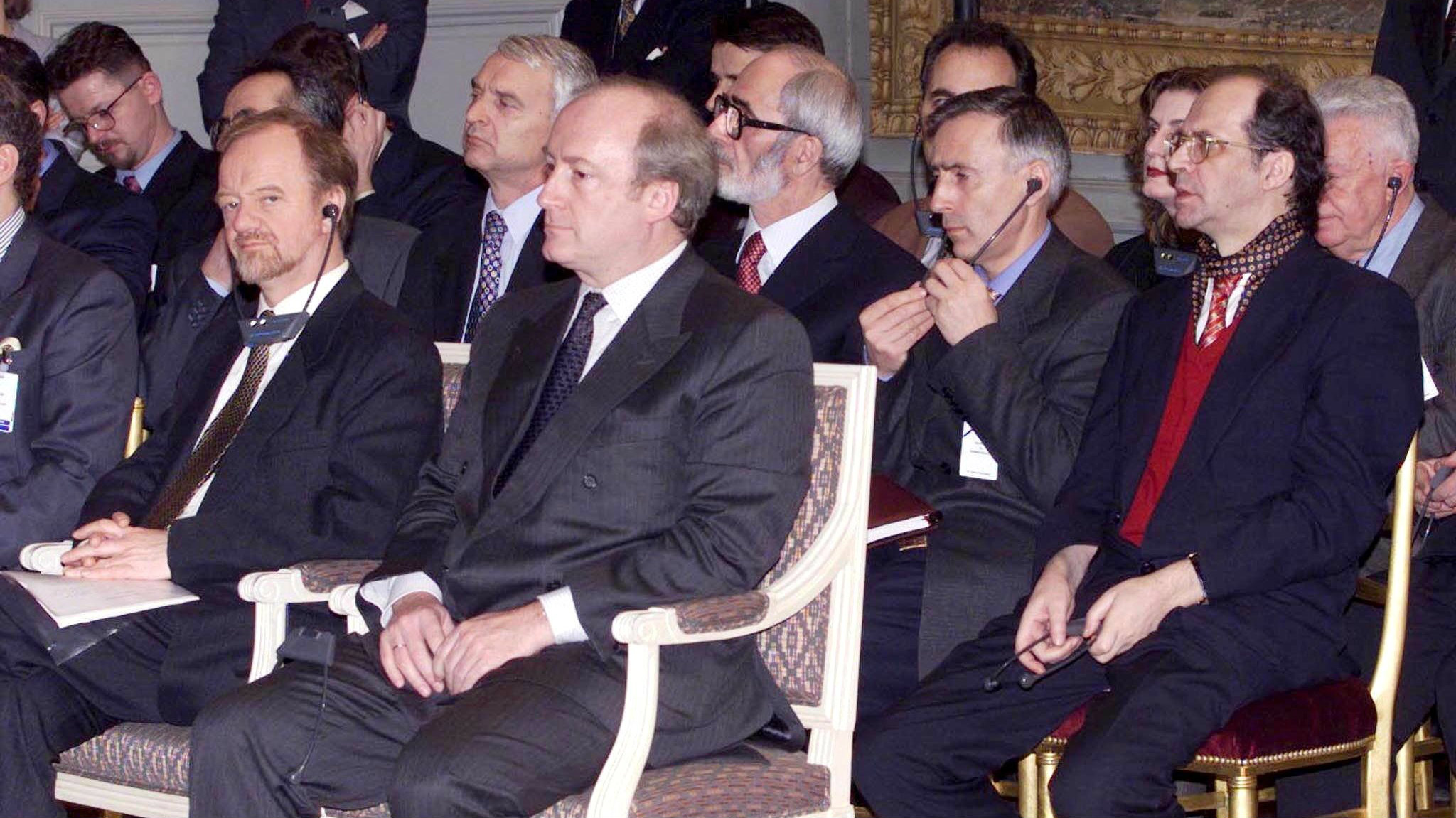 DW: Zamak Rambuje pred drugi Kosovski boj 1