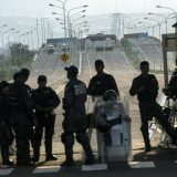 Vlasti Venecuele naložile zatvaranje dela granice s Kolumbijom 6