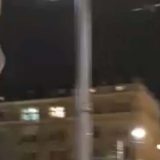 Maloletnik koji je nosio improvizovana vešala pušten iz pritvora 2