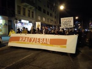 Protesti nastavljeni u još dvadesetak gradova u Srbiji (FOTO, VIDEO) 2