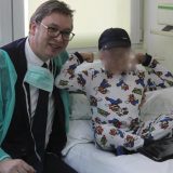 Vučić ugrozio obolelu decu zbog sopstvene promocije 8
