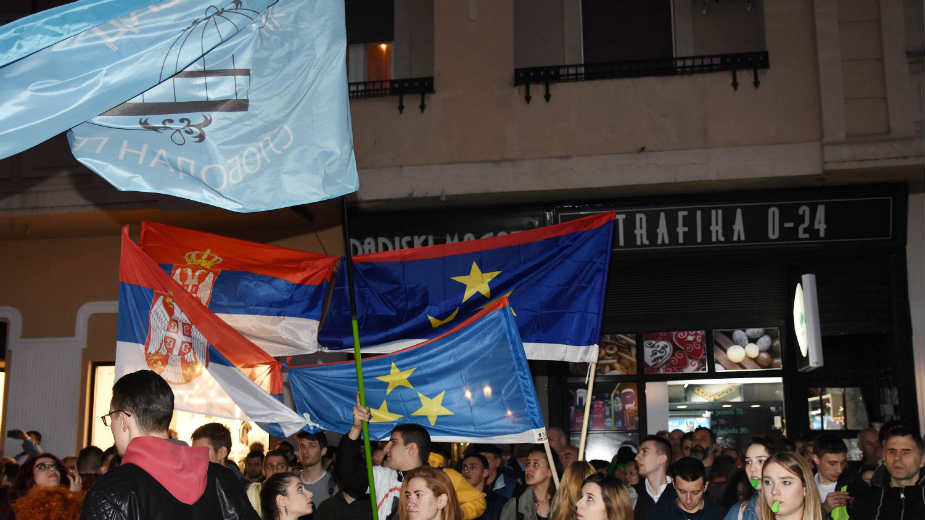 Opozicija ne menja planove zbog mitinga vlasti 1