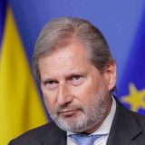 Han: EU pregovara sa Srbijom, ali treba rešiti pitanje dijaloga s Kosovom 11
