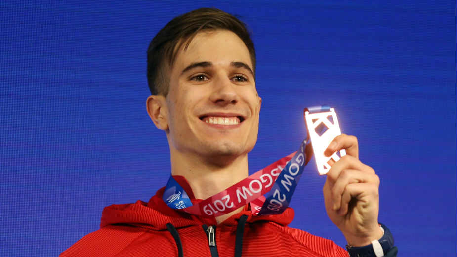 Strahinja Jovančević: Bronzani skakač 1