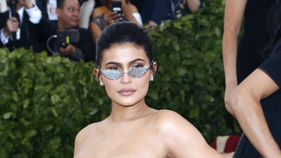 Kajli Džener najmlađa milijarderka na svetu 1