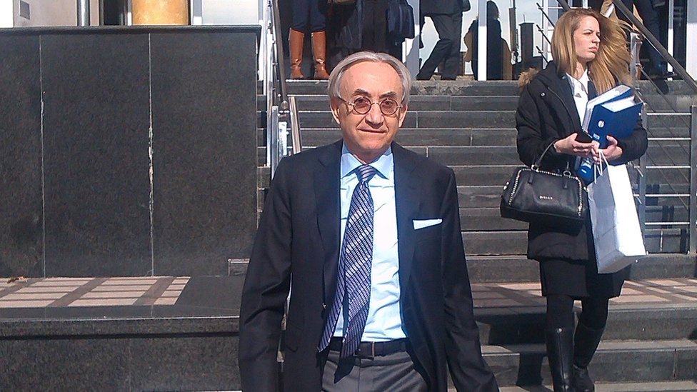 Miroslav Mišković ispred Specijalnog suda, mart 2015.