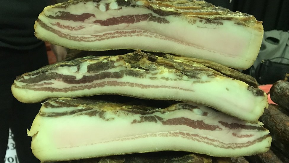 U Osijeku trihinela u suhomesnatim proizvodima, inspektori kreću na teren 1