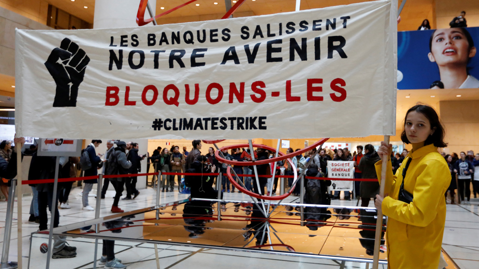 Protesti u Parizu zbog klimatskih promena