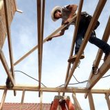 Bez šlema i kanapa: Kako je moguće da se radnici ne vezuju na 15-om spratu 4