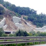 Klizište ugrozilo šest domaćinstava u okolini Čačka 4