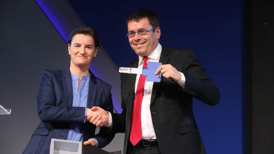 Poverenik: Vlada mora da objavi sve ugovore 1