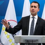 Teško do sloge "latinskih sestara" 12