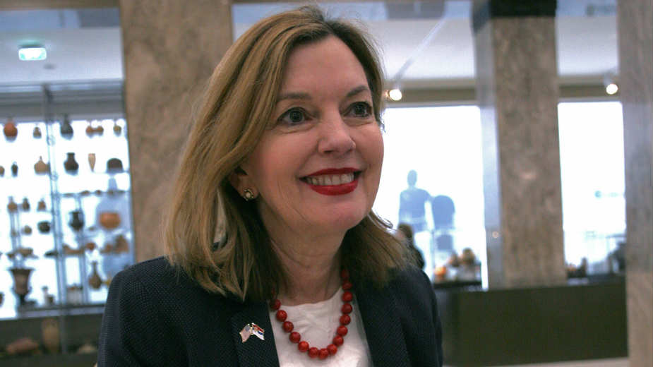 Podstičem direktne kontakte među ljudima 1