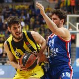 Baskonija, PAO, Milano i Makabi pobedama ostali u trci za plej-ofa 10