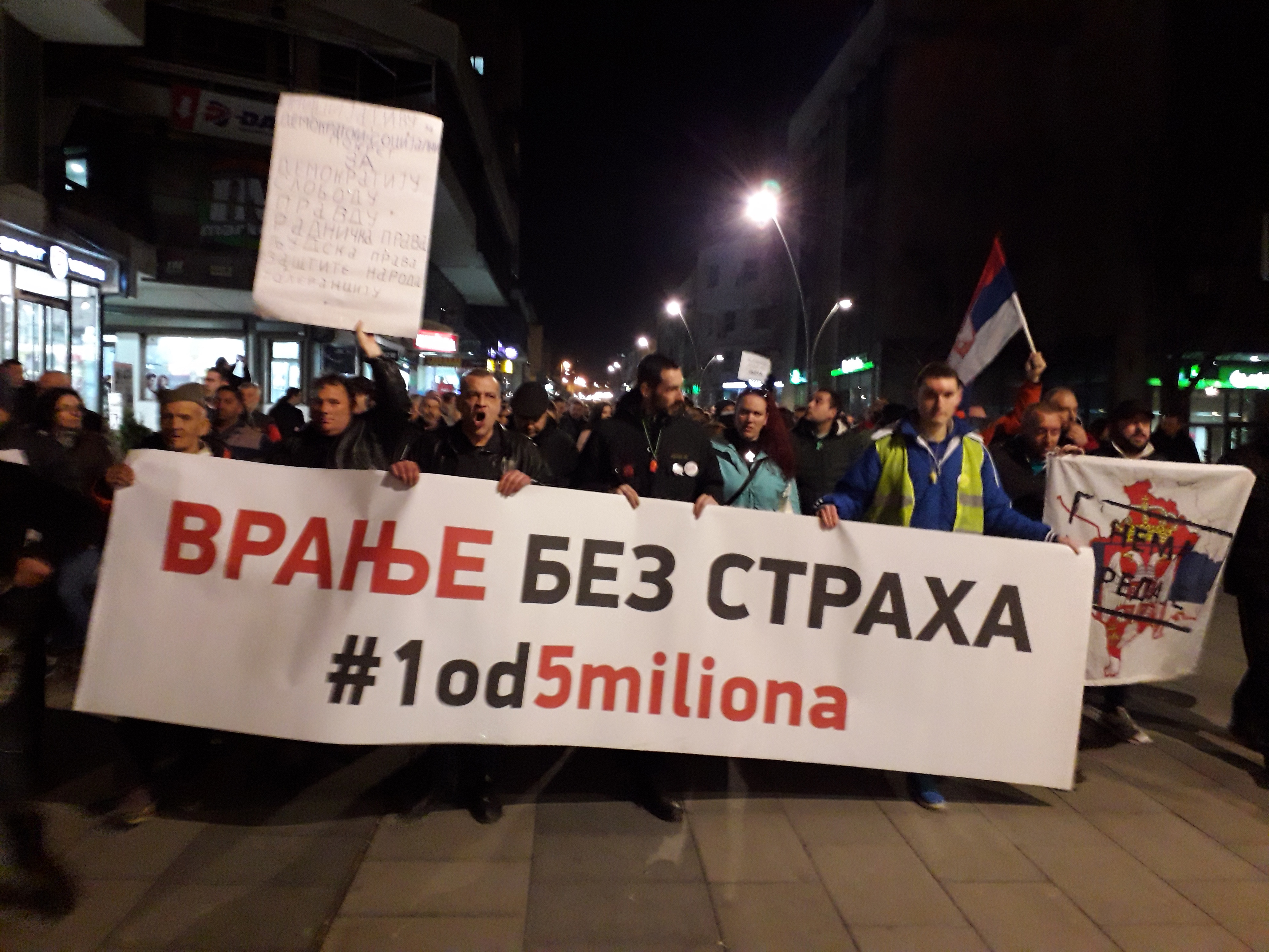 Protesti 1 od 5 miliona u više gradova (VIDEO, FOTO) 7
