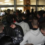 RTS: Demonstranti upali u RTS i gurali zaposlene 4