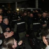 Organizatori protesta: Ukoliko mladi ne budu pušteni iz zatvora, očekujte skladnu reakciju 8