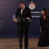 Vasiljević: Vučić je dva dana proveo na aparatima, danas je bolje 3