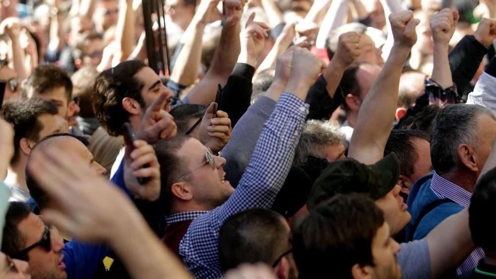 Protest završen, Obradović dao rok policiji da oslobodi uhapšene (VIDEO)(FOTO) 20