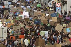Portugal Climate Student Protests Od Sidneja do Najrobija mladi na ulicama traže zaštitu planete (FOTO) 10