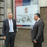 Austrijskom MSP upućena nota zbog grafita OVK na Konzulatu Srbije (FOTO) 5