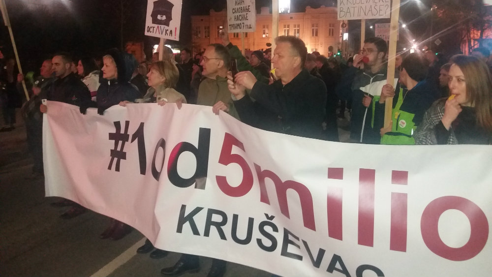 Protesti „1 od 5 miliona“ održani u više od 25 gradova Srbije (FOTO, VIDEO) 23