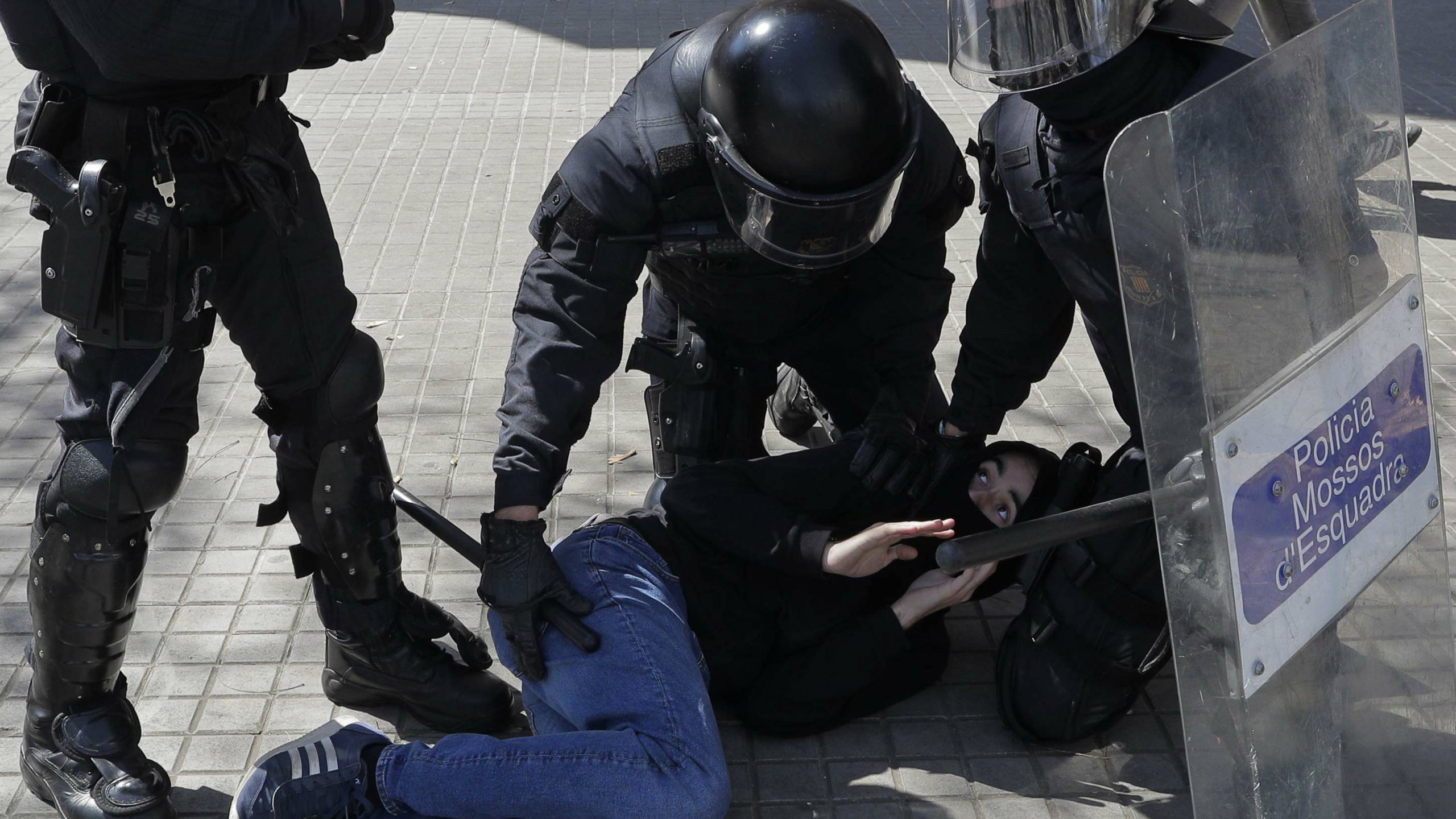 U Barseloni pet povređenih u sukobu demonstranata 1
