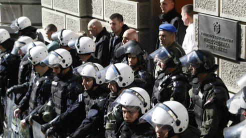 Protest završen, Obradović dao rok policiji da oslobodi uhapšene (VIDEO)(FOTO) 7