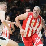 Zvezdi prednost i u finalu 4