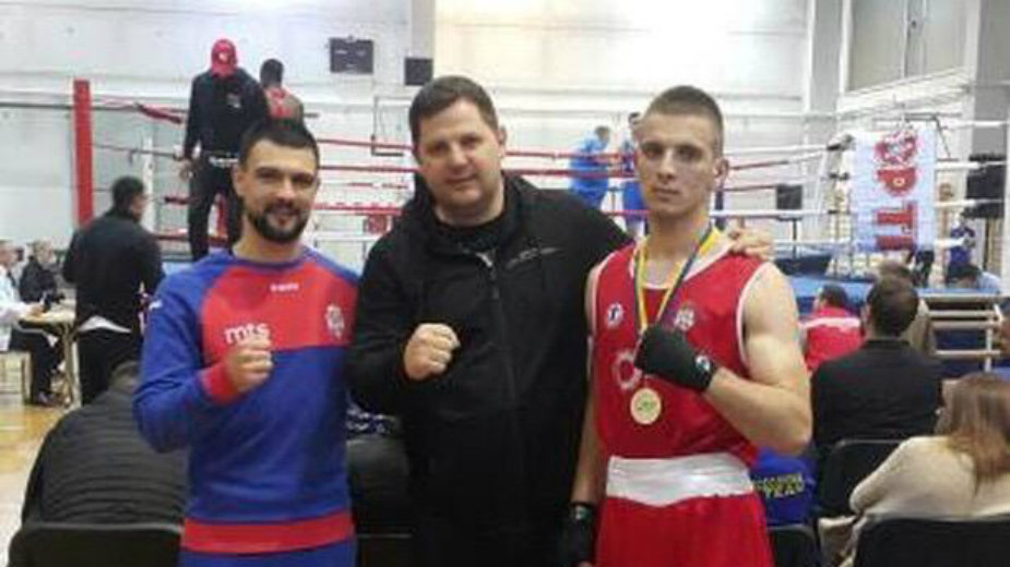 Bokseru Filipu Džiniću zlato Evro Kupa u Bijeljini 1